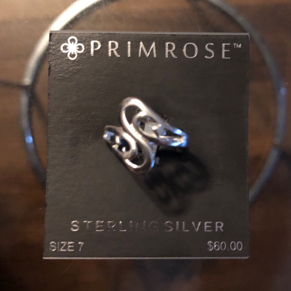 Primrose Sterling Silver Ring Size 7